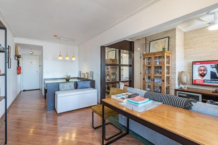 Apartamento para alugar com 66m², 2 quartos e 2 vagasSala