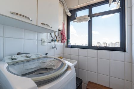 Apartamento para alugar com 66m², 2 quartos e 2 vagasArea de Serviços