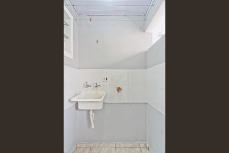 Casa para alugar com 25m², 1 quarto e sem vaga Casa para alugar com 25m², 1 quarto e sem vagaÁrea de Serviço