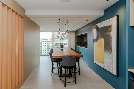 Apartamento à venda com 198m², 5 quartos e 3 vagasSala de Jantar