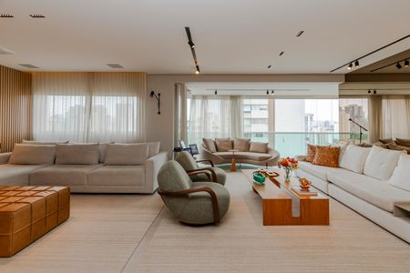 Apartamento à venda com 198m², 5 quartos e 3 vagasSala