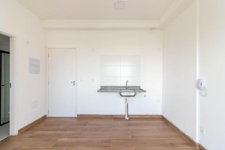 Sala e Cozinha de apartamento para alugar com 1 quarto, 31m² em Parada Inglesa, São Paulo