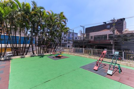 Apartamento para alugar com 97m², 2 quartos e sem vagaÁrea comum - Playground