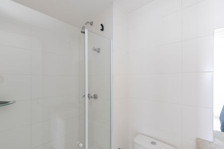 Studio para alugar com 34m², 1 quarto e 1 vaga Studio para alugar com 34m², 1 quarto e 1 vagaBanheiro