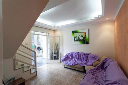 Sala de casa para alugar com 3 quartos, 180m² em Itatiaia, Belo Horizonte