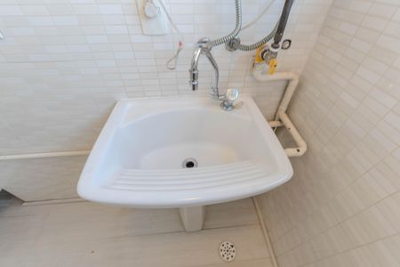 Apartamento à venda com 53m², 1 quarto e 2 vagasCozinha e Área de Serviço