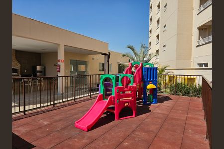 Apartamento à venda com 40m², 2 quartos e sem vagaÁrea comum - Playground