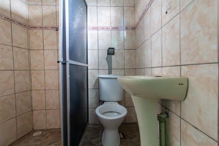 Casa à venda com 250m², 8 quartos e 2 vagasBanheiro