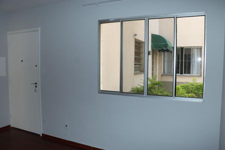 Apartamento para alugar com 2 quartos, 49m² em Jardim da Gloria, Cotia