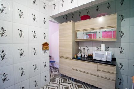 Casa para alugar com 80m², 2 quartos e 2 vagasCozinha
