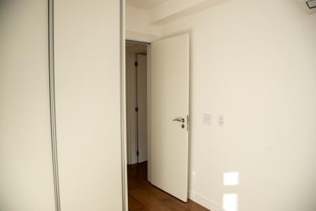 Apartamento para alugar com 60m², 2 quartos e 2 vagas Apartamento para alugar com 60m², 2 quartos e 2 vagasQuarto 2