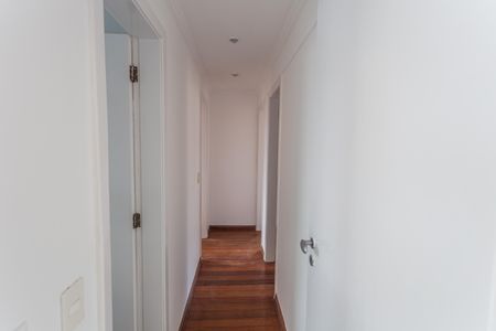 Apartamento para alugar com 81m², 3 quartos e 2 vagas Apartamento para alugar com 81m², 3 quartos e 2 vagasCorredor