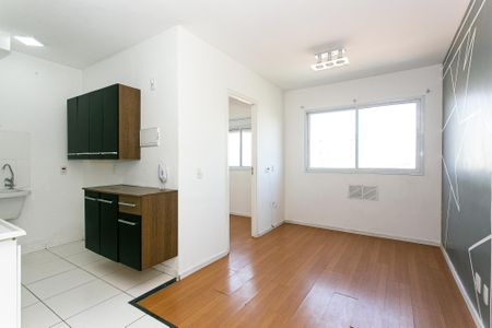 Sala de apartamento para alugar com 2 quartos, 35m² em Chácara Califórnia, São Paulo