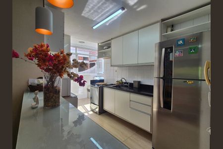 Apartamento à venda com 114m², 3 quartos e 2 vagas Apartamento à venda com 114m², 3 quartos e 2 vagasCozinha
