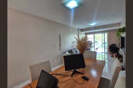 Sala  de apartamento à venda com 3 quartos, 114m² em Recreio dos Bandeirantes, Rio de Janeiro