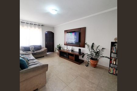 Sala de casa à venda com 3 quartos, 250m² em Vila Osasco, Osasco