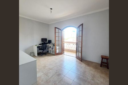Quarto 1 de casa à venda com 3 quartos, 250m² em Vila Osasco, Osasco