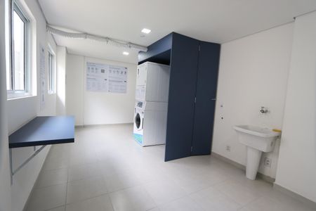 Studio para alugar com 27m², 1 quarto e sem vagaÁrea Comum - Lavanderia Coletiva