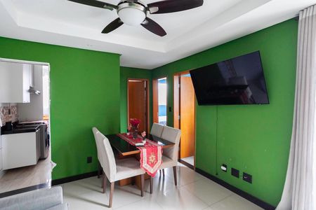 Sala de apartamento à venda com 2 quartos, 46m² em Bom Jesus, Contagem