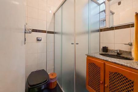 Casa à venda com 128m², 2 quartos e 2 vagasBanheiro Térreo