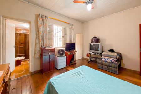 Casa à venda com 128m², 2 quartos e 2 vagasSuíte