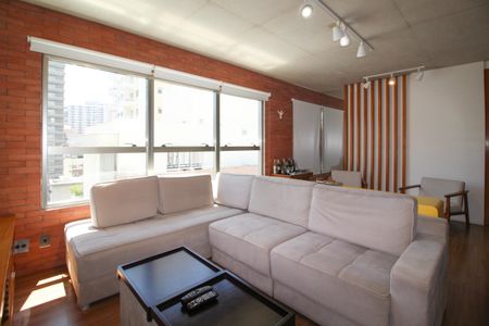 Apartamento à venda com 70m², 1 quarto e 2 vagas Apartamento à venda com 70m², 1 quarto e 2 vagasSala