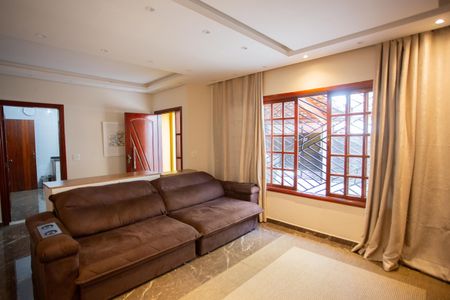 SALA de casa para alugar com 3 quartos, 200m² em Jaguará, São Paulo