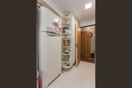 Apartamento à venda com 110m², 2 quartos e 2 vagasCozinha