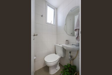 Casa de condomínio para alugar com 175m², 4 quartos e 3 vagas Casa de condomínio para alugar com 175m², 4 quartos e 3 vagasÁrea de Serviço