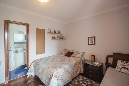 Apartamento à venda com 240m², 3 quartos e 4 vagasQuarto Suíte