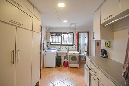 Apartamento à venda com 240m², 3 quartos e 4 vagasÁrea de Serviço