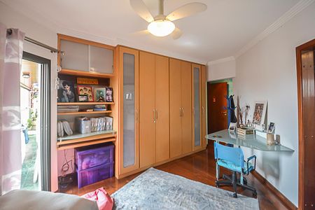 Apartamento à venda com 240m², 3 quartos e 4 vagasQuarto Suíte