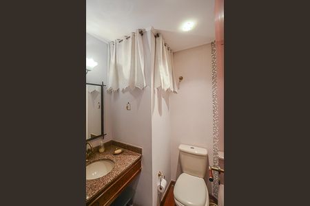 Apartamento à venda com 240m², 3 quartos e 4 vagasLavabo