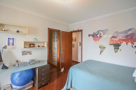 Apartamento à venda com 240m², 3 quartos e 4 vagasQuarto 2 - Suíte
