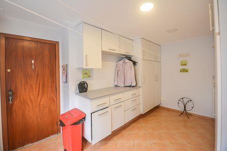 Apartamento à venda com 240m², 3 quartos e 4 vagasÁrea de Serviço