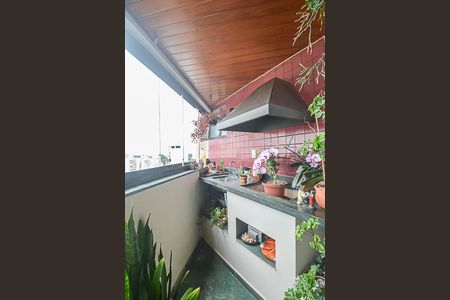 Apartamento à venda com 240m², 3 quartos e 4 vagasVaranda gourmet