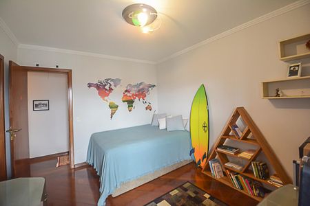 Apartamento à venda com 240m², 3 quartos e 4 vagasQuarto 2 - Suíte