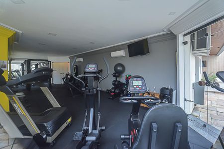 Apartamento à venda com 240m², 3 quartos e 4 vagasÁrea comum - Academia