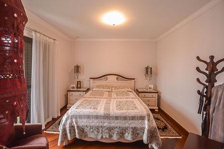 Apartamento à venda com 240m², 3 quartos e 4 vagasQuarto 3 - Suíte