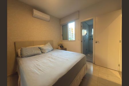Apartamento para alugar com 89m², 3 quartos e 2 vagasQuarto