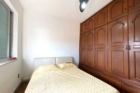 Casa à venda com 460m², 7 quartos e 3 vagas Casa à venda com 460m², 7 quartos e 3 vagasCasa 3