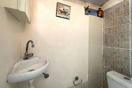 Casa à venda com 460m², 7 quartos e 3 vagas Casa à venda com 460m², 7 quartos e 3 vagasCasa 4