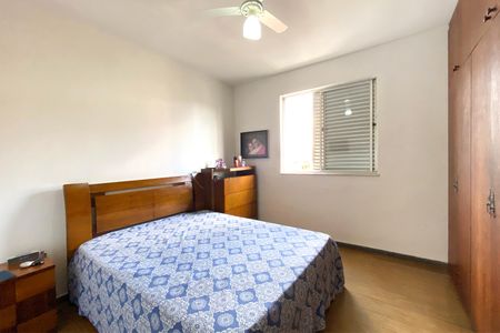 Casa à venda com 460m², 7 quartos e 3 vagas Casa à venda com 460m², 7 quartos e 3 vagasCasa 2