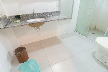 Apartamento à venda com 104m², 2 quartos e sem vaga Apartamento à venda com 104m², 2 quartos e sem vagaBanheiro