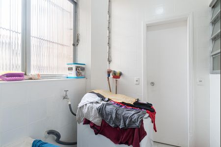 Apartamento à venda com 104m², 2 quartos e sem vaga Apartamento à venda com 104m², 2 quartos e sem vagaÁrea de Serviço