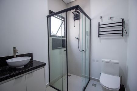 Studio para alugar com 30m², 1 quarto e 1 vaga Studio para alugar com 30m², 1 quarto e 1 vagaBanheiro