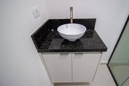 Studio para alugar com 30m², 1 quarto e 1 vaga Studio para alugar com 30m², 1 quarto e 1 vagaBanheiro