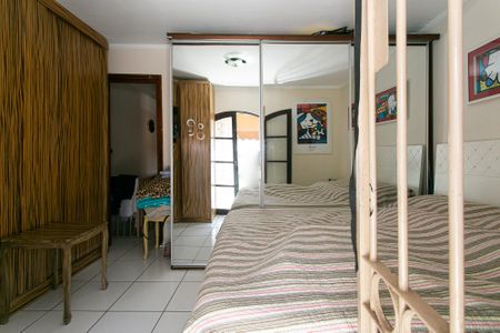 Casa para alugar com 130m², 3 quartos e 1 vaga Casa para alugar com 130m², 3 quartos e 1 vagaQuarto 1