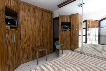 Quarto 1 de casa para alugar com 3 quartos, 130m² em Vila Carrão, São Paulo