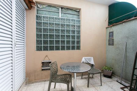 Casa para alugar com 130m², 3 quartos e 1 vaga Casa para alugar com 130m², 3 quartos e 1 vagaQuintal